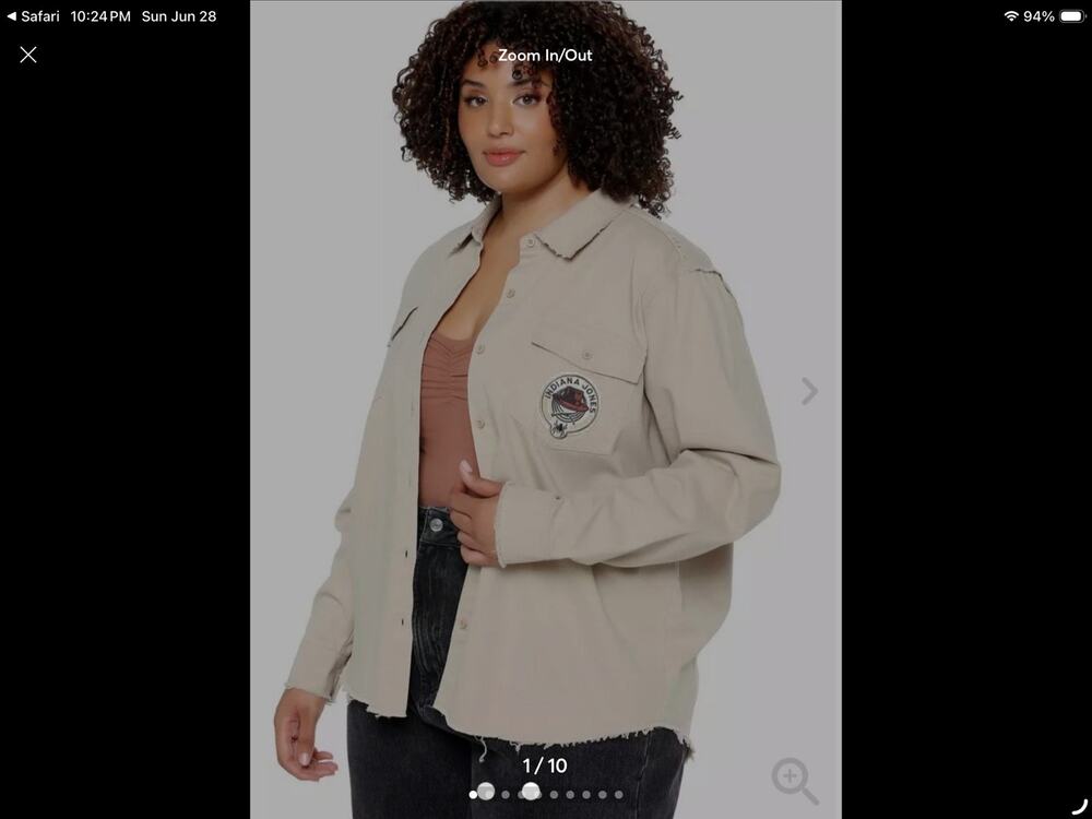 Indiana Jones Disneyland woman’s button up shirt tan long sleeve 4X